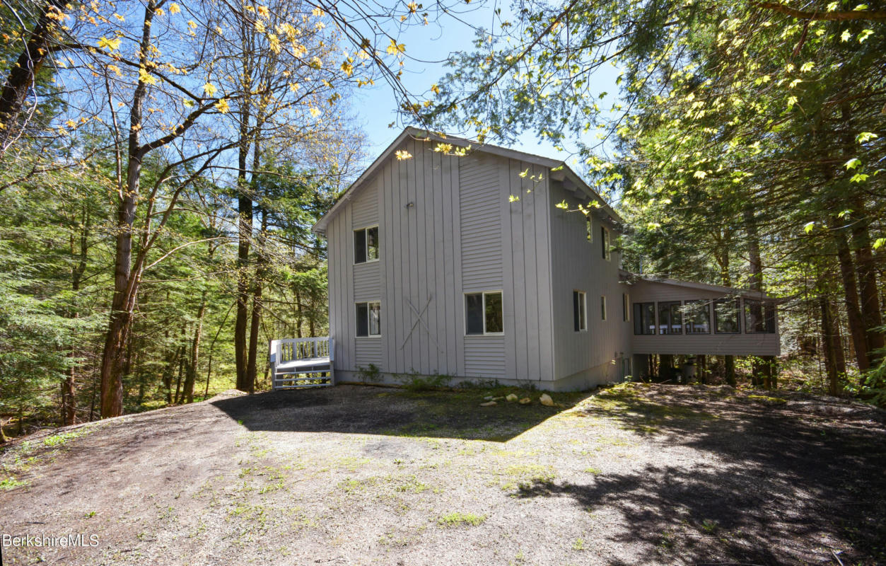 77 SITTING BULL DR, BECKET, MA 01223, photo 1 of 47